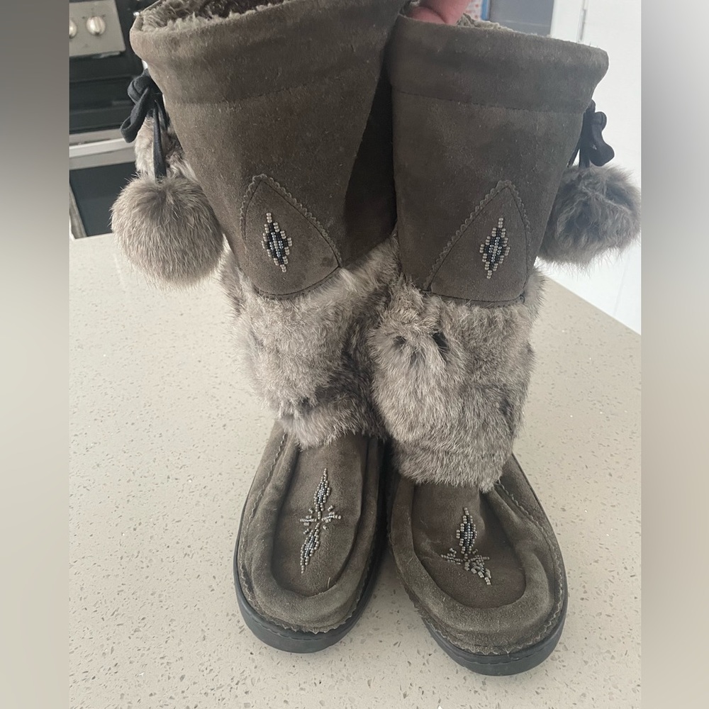 Manitobah Mukluks